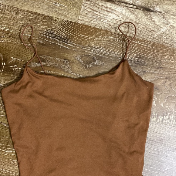 2 Piece Set - Picture 4 of 8